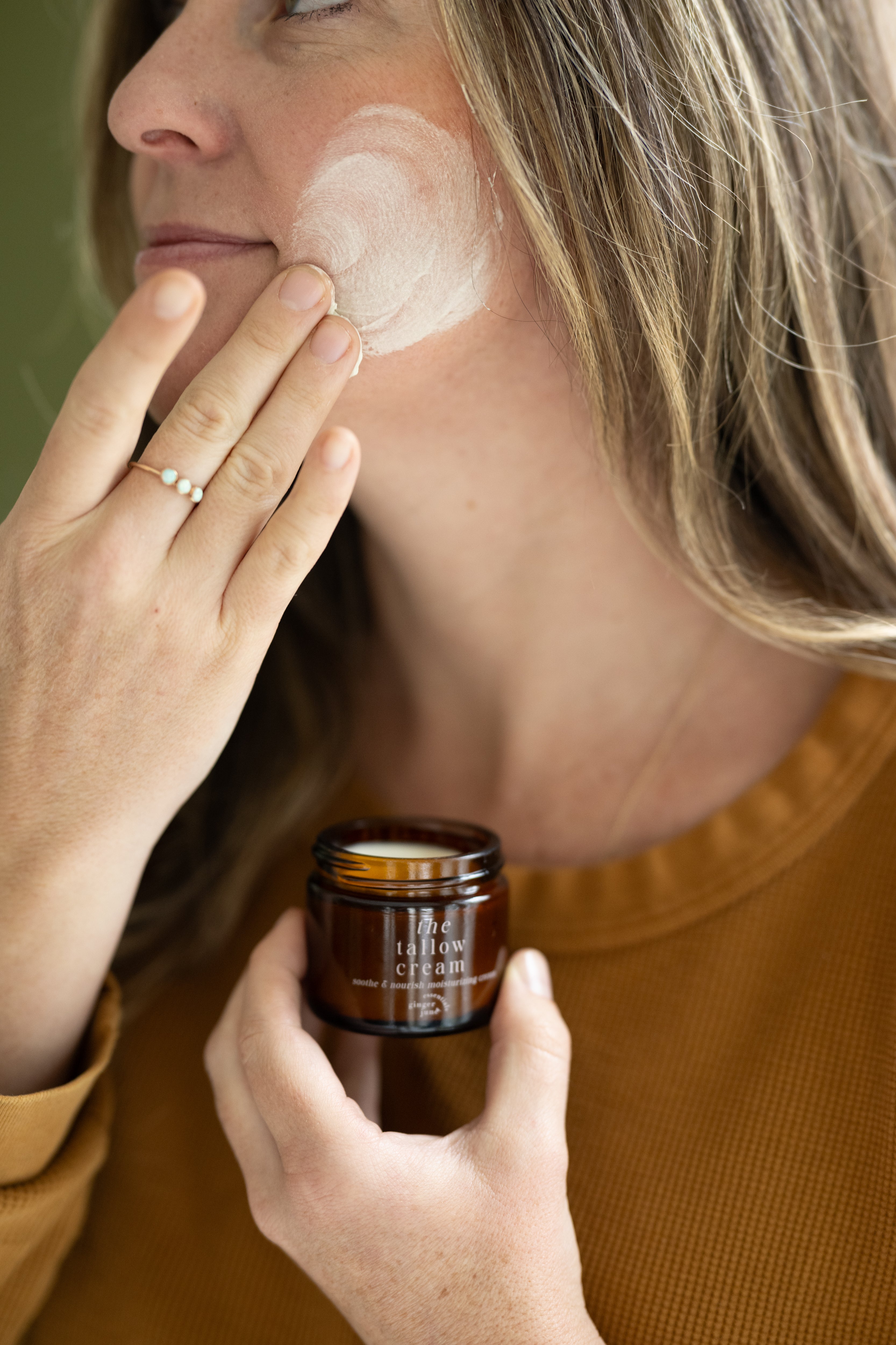 THE tallow cream • 2 oz glass jar • 100% real, nothing synthetic