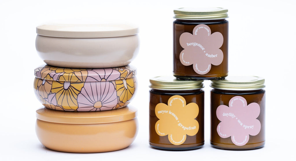 bergamot + amber • daisy collection • 9 oz soy candle